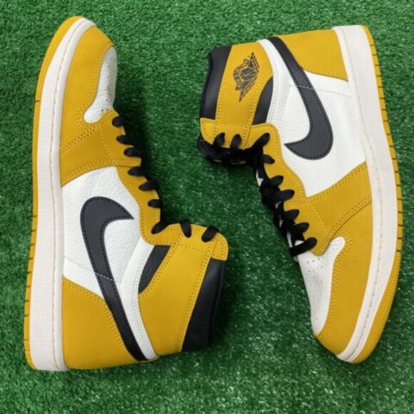 Nike Air Jordan 1 Retro High OG Men Basketball Shoe Yellow DZ5485-701 VNDS Sz 11 - Picture 3 of 9